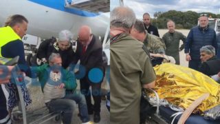 Άραξος: Πώς είναι η δημοσιογράφος που τραυματίστηκε από την υποχώρηση σκάλας στο αεροδρόμιο – Ίσως να χειρουργηθεί