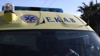 Τραγωδία στη Λάρισα: 70χρονος «έσβησε» στην άσφαλτο – Σφοδρή πρόσκρουση σε κολώνα!