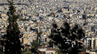 Ανησυχία από μυρωδιά υγραερίου στα νότια προάστια: Σε επιφυλακή οι Αρχές – Εκκενώνονται επιχειρήσεις