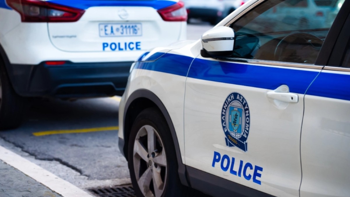 Εικόνες φρίκης σε σπίτι στο Περιστέρι: Έξι ανήλικα βρέθηκαν σε άθλιες συνθήκες