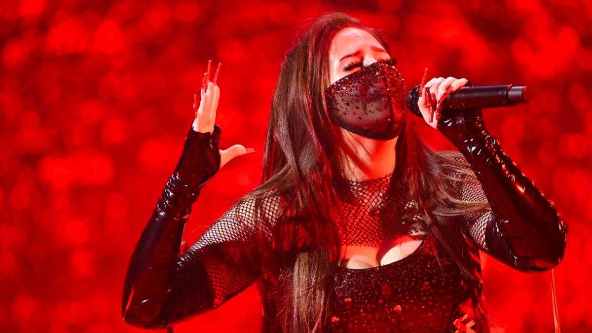 Σουηδία – Eurovision 2026: Ποια είναι η καλλιτέχνιδα πίσω από τη μάσκα του «My System»