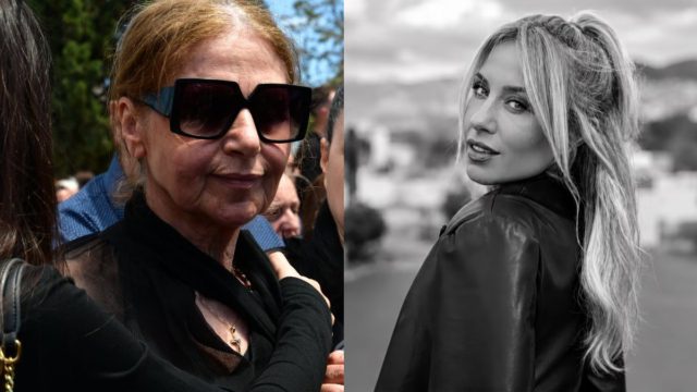 Το τελευταίο αντίο στην Γωγώ Μαστροκώστα: «Λύγισαν» όλοι με την μητέρα της – Η στιγμή που κοιτά τον ουρανό κρατώντας την φωτογραφία της