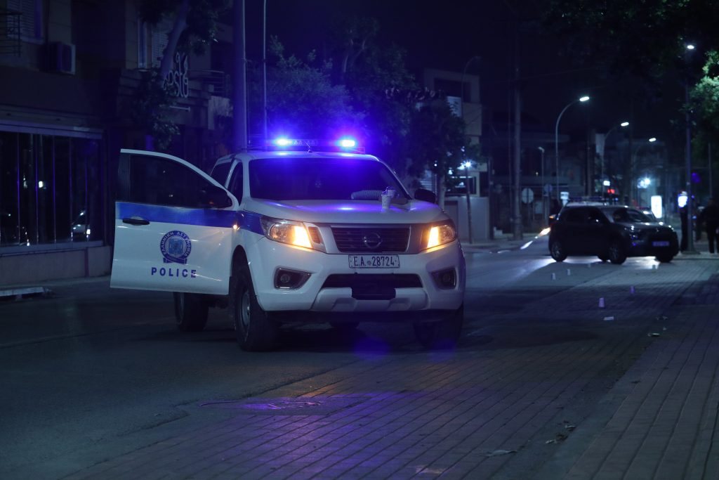 Αγρίνιο: Επίθεση με μαχαίρι – Ανθρωποκυνηγητό για τον εντοπισμό 30χρονου δράστη