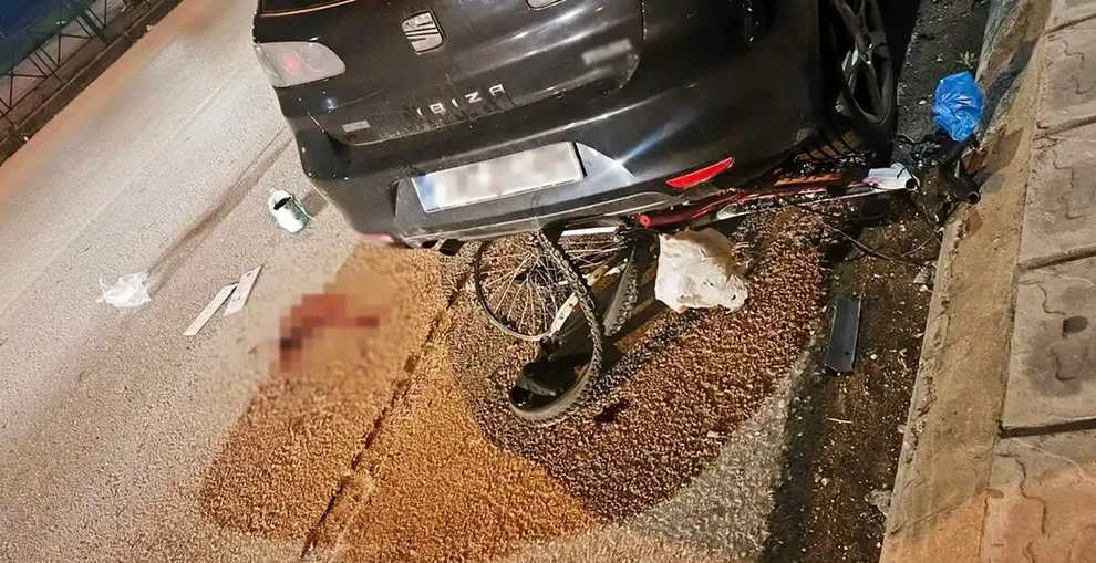Θανατηφόρο τροχαίο με εγκατάλειψη ποδηλάτη στην Ανατολή, με τις αρχές να σαρώνουν την περιοχή στα Ιωάννινα για τον εντοπισμό του οδηγού.