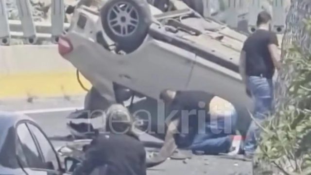 Σοβαρό τροχαίο στην Κρήτη: Η στιγμή που πολίτες τρέχουν να βοηθήσουν – Βίντεο που συγκλονίζει