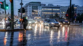 Καιρός σήμερα 20/5: Άνοδος της θερμοκρασίας με βροχές, καταιγίδες – Η πρόγνωση Ζιακοπούλου και Αρνιακού