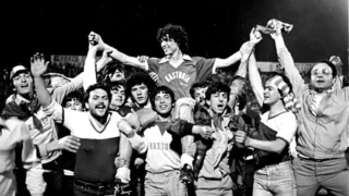 Σαν σήμερα 25 Μαΐου 1980: Το μεγαλύτερο «θαύμα» του ελληνικού ποδοσφαίρου – Όταν η επαρχιώτισσα Καστοριά «ισοπέδωσε» τον Ηρακλή του Χατζηπαναγή και σήκωσε το Κύπελλο Ελλάδος!