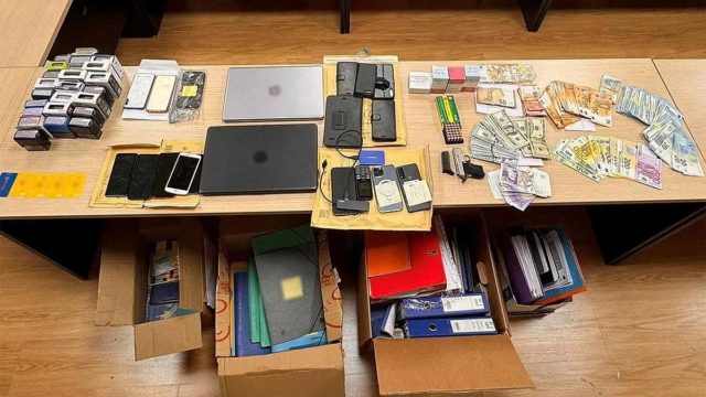 «Φαγοπότι» δίχως τέλος στον ΕΟΠΥΥ: Φυσικοθεραπευτής-«εγκέφαλος» και γιατροί-συνεργοί ρήμαξαν τα ταμεία με 20.000 συνεδρίες-μαϊμού!