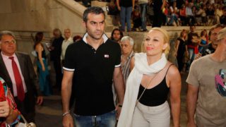 Η αλήθεια για τη ζωή του Τραϊανού Δέλλα δίπλα στη Γωγώ Μαστροκώστα