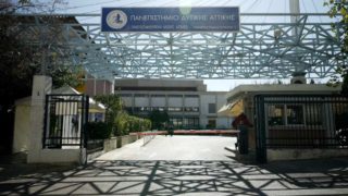Εκρηκτικό κλίμα στα Πανεπιστήμια: Μετά το ΑΠΘ, επίθεση κουκουλοφόρων και στο ΠΑΔΑ – 8 προσαγωγές