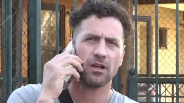«Έβλεπε τον ανήλικο, να αιμορραγεί στο πορτμπαγκάζ και δεν έκανε τίποτα» – Βαρύ κατηγορώ κατά του Κώστα Παπαδόπουλου για τον ξυλοδαρμό ανηλίκου