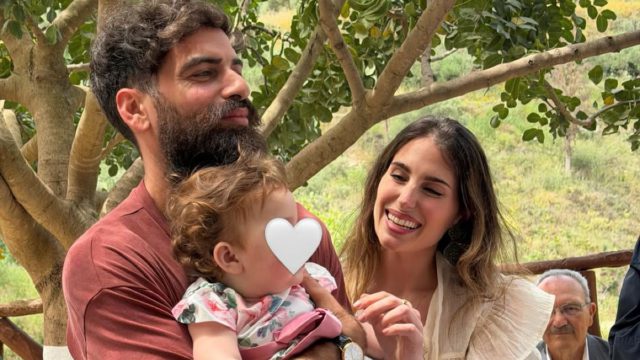 Παυλίνα Βουλγαράκη: Το φωτογραφικό άλμπουμ από τη βάπτιση της κόρης της – Όλες οι λεπτομέρειες