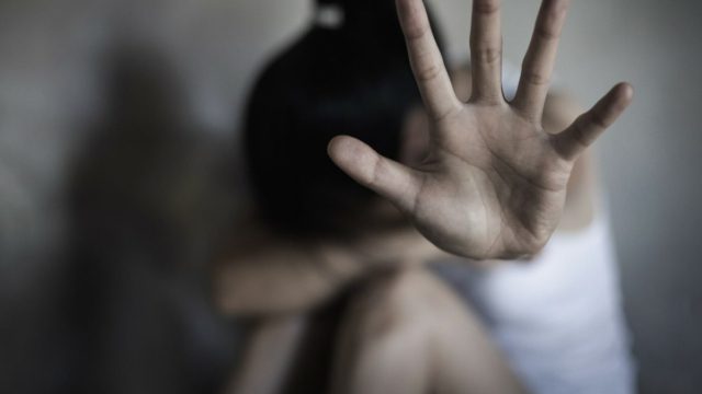 Άγριες σκηνές στη Θεσσαλονίκη: 29χρονος ξυλοκόπησε 50χρονο που παρενόχλησε τη σύντροφό του και τον έστειλε στο νοσοκομείο