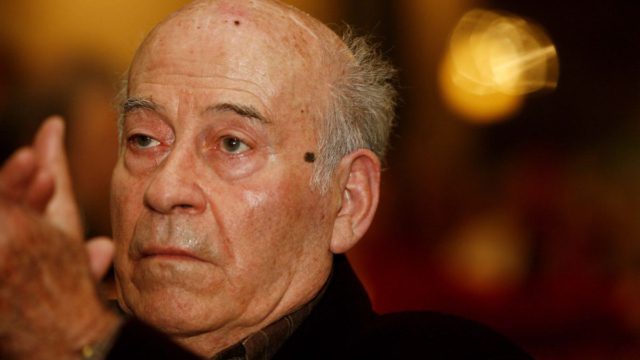 Σαν σήμερα, 3 Μαΐου 2011: 15 χρόνια χωρίς τον σπουδαίο Θανάση Βέγγο – Η συγκλονιστική πορεία από τη Μακρόνησο στην αποθέωση