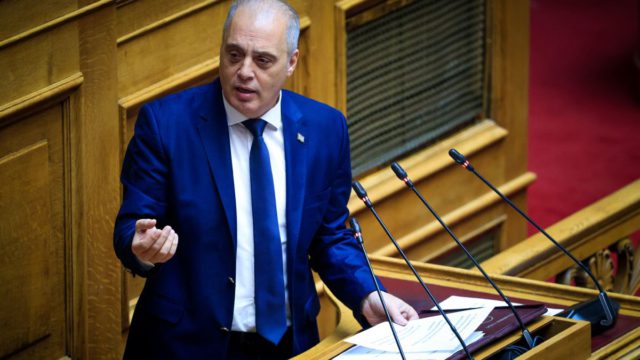 Ασυναγώνιστη επίθεση του Βελόπουλου σε Οικονόμου και Πορτοσάλτε! Ανακάτεψε και τον Αλαφούζο!