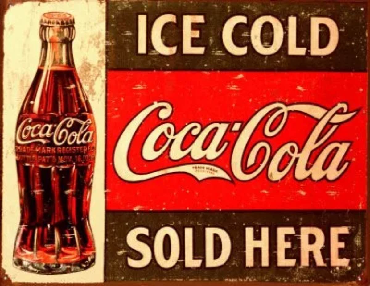 Η Coca-Cola συνδέθηκε με τον αμερικανικό τρόπο ζωής, τη μαζική κουλτούρα και την παγκοσμιοποίηση