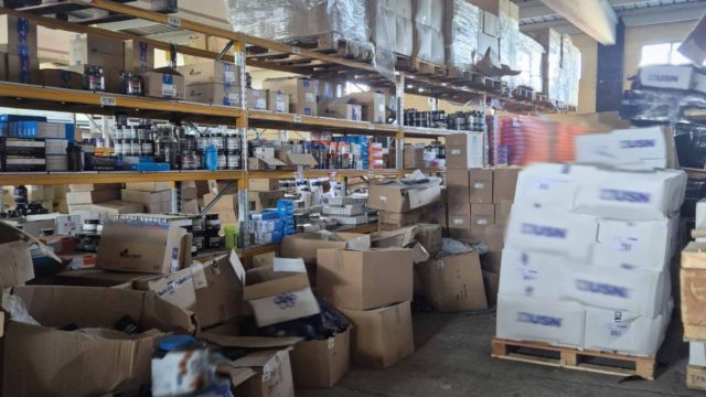 Σοκ στην αγορά: Εταιρεία-φάντασμα διακινούσε παράνομα συμπληρώματα διατροφής αξίας 1.000.000 ευρώ