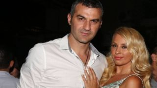 Το συγκλονιστικό περιστατικό στον Ευαγγελισμό: Η στιγμή που ο Δήμαρχος Πάτμου «λύγισε» βλέποντας τον Τραϊανό Δέλλα να στέκεται βράχος στην γυναίκα της ζωής του