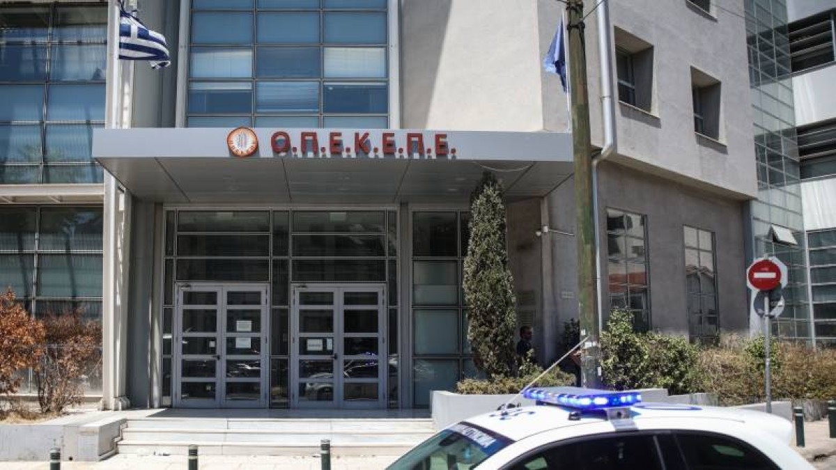 Πώς γινόταν τεχνικά η απάτη του ΟΠΕΚΕΠΕ: Από τα αδέσποτα βοσκοτόπια και τα ζώα-φαντάσματα, μέχρι τις παρεμβάσεις βουλευτών