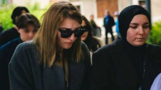 «Ένιωθα ότι πέθαινα μέσα μου κάθε μέρα» – Η δίκη-φρίκη που σόκαρε τη Γαλλία