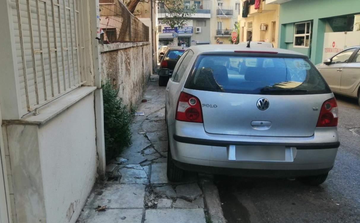 Στον δήμο Ζωγράφου η εύρεση θέσης στάθμευσης αποτελεί καθημερινό «πονοκέφαλο»
