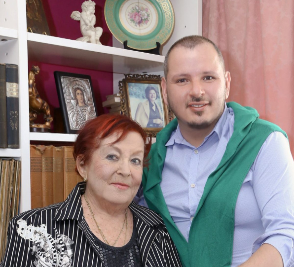 Η Κάκια Κοντοπούλου ήταν γνωστή για την ιδιαίτερη αγάπη της προς τα παιδιά