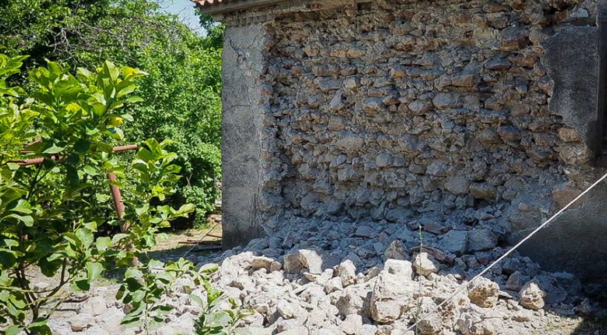 Το τελευταίο διάστημα οι κάτοικοι έχουν βιώσει επανειλημμένα σεισμικές δονήσεις