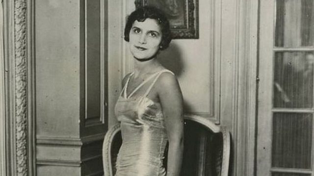 Σαν σήμερα (09/06/1930): Όταν η Αθήνα «παρέλυσε» για τα μάτια της Αλίκης Διπλαράκου – Το ιστορικό «έμφραγμα» και η διακοπή της συγκοινωνίας στην οδό Ερμού!