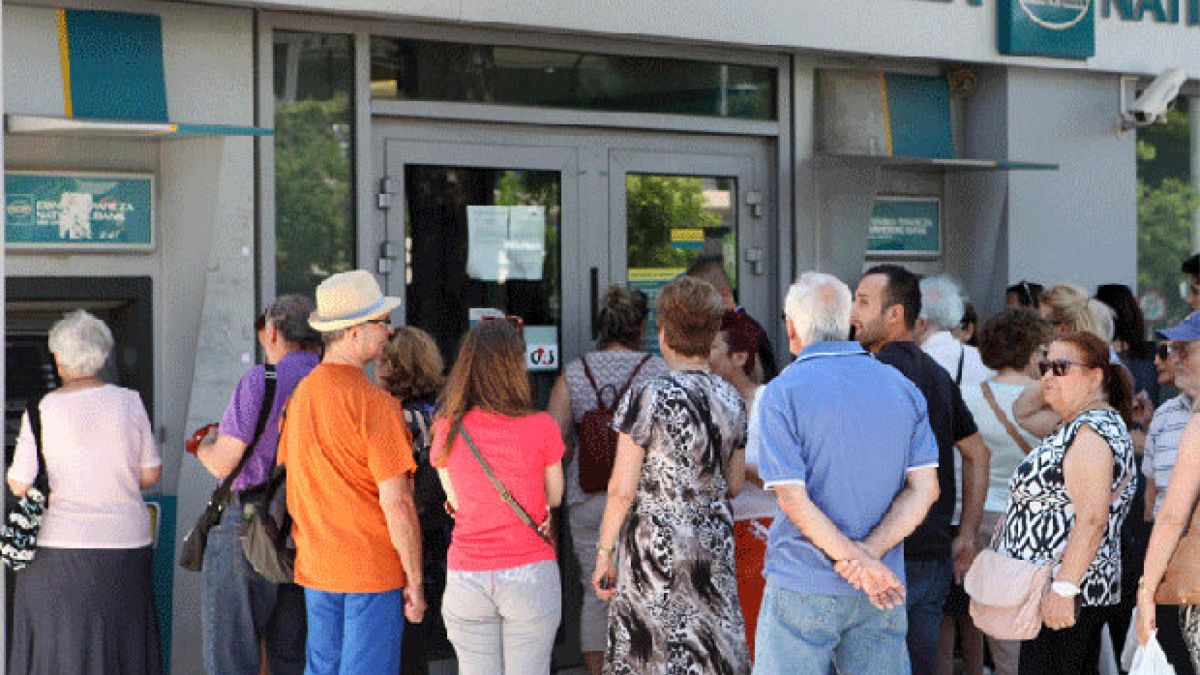 Σαν σήμερα 28 Ιουνίου 2015: Κλείνουν για το κοινό οι τράπεζες από τις 29 Ιουνίου έως και τις 6 Ιουλίου, σύμφωνα με Πράξη Νομοθετικού Περιεχομένου