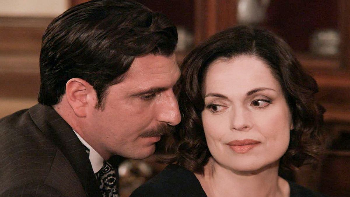 Grand Hotel spolier (30/6): Νεκρή στο κρεβάτι της εντοπίζεται η Κυβέλη – Ο Ρήγας της δίνει τη χαριστική βολή