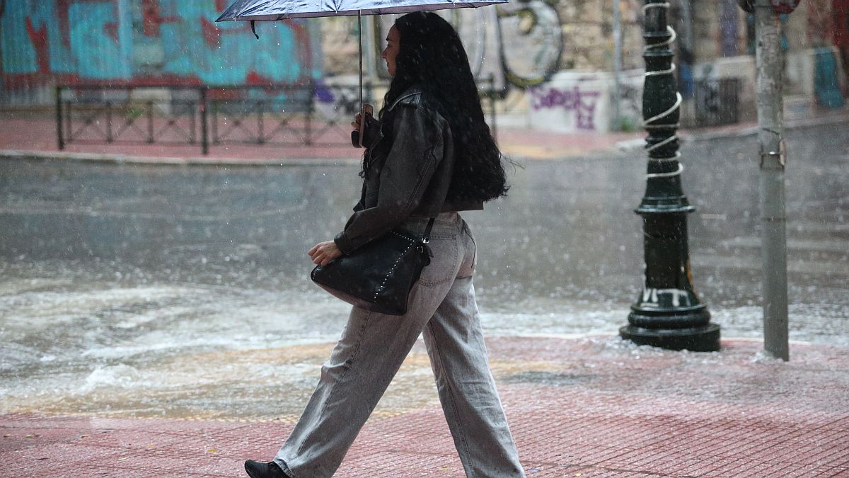 Συναγερμός στην Αττική: Έρχεται διπλό χτύπημα κακοκαιρίας και 7 μποφόρ από το μεσημέρι – Ποιες περιοχές θα «πνίξουν» οι καταιγίδες!