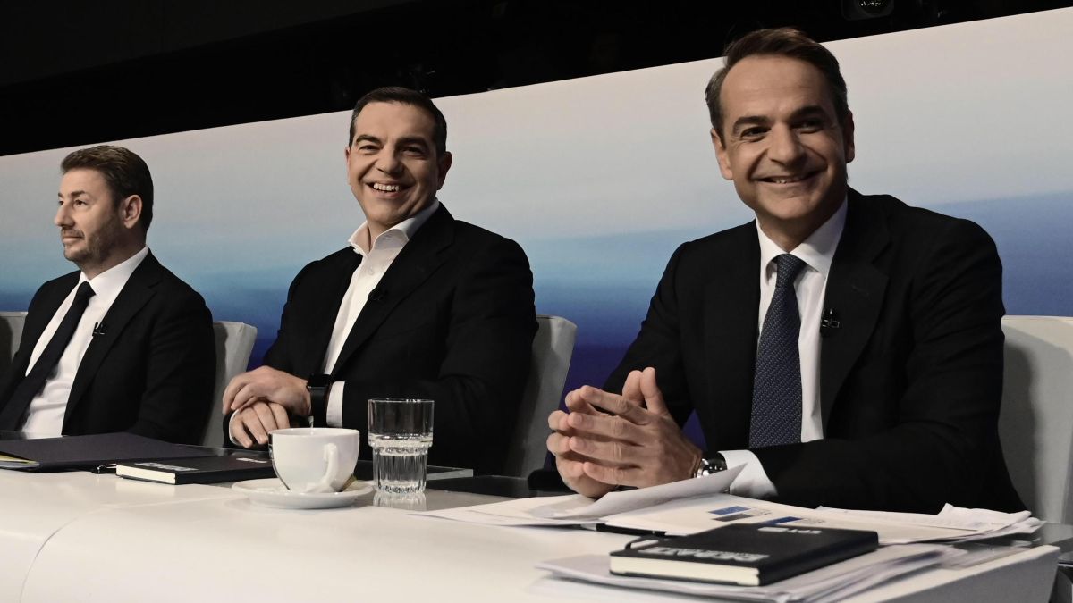 Ολική ανατροπή με Μητσοτάκη και Τσίπρα! Το «κρυφό» πλάνο-σοκ που τινάζει την μπάνκα στον αέρα – Επιστρέφει ο 13ος μισθός και σβήνουν φόρους για να προλάβουν το «μοιραίο»;