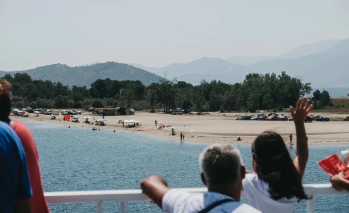 Τουρισμός για Όλους 2026: Ποιοι δικαιούνται έξτρα €50 – Οι αλλαγές στα εισοδηματικά όρια