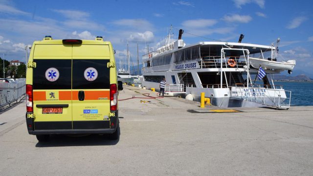 Οργή στη Θάσο: Ζήτησαν εισιτήριο 39 ευρώ από ασθενοφόρο του ΕΚΑΒ που μετέφερε επείγον περιστατικό!