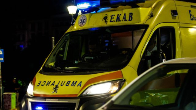 Θανατηφόρο τροχαίο στη Βαρυμπόμπη: Αυτοκίνητο τυλίχθηκε στις φλόγες μετά από πρόσκρουση σε τοιχίο – Απανθρακώθηκε ο οδηγός