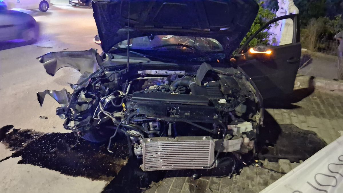 Φρίκη στα Τρίκαλα: Σοκαριστικό τροχαίο με έναν νεαρό νεκρό – Χαροπαλεύει στο νοσοκομείο ο δεύτερος επιβαίνων!