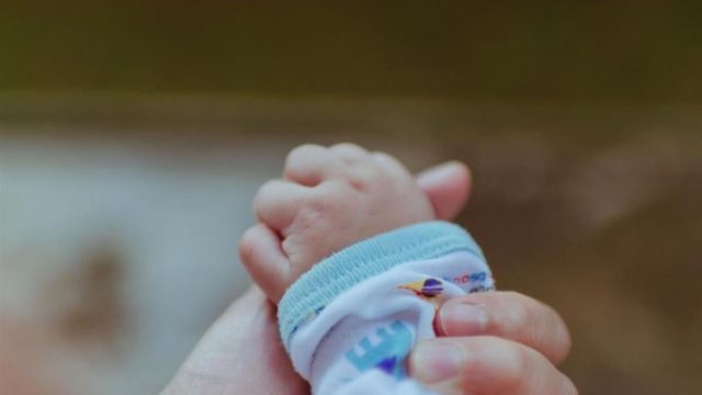 Ηράκλειο: Τραγωδία με βρέφος 18 μηνών – 48 λεπτά προσπάθειας των γιατρών να το σώσουν