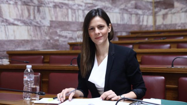 Πολιτικός «σεισμός»: Παραιτήθηκε από βουλευτής η Έφη Αχτσιόγλου