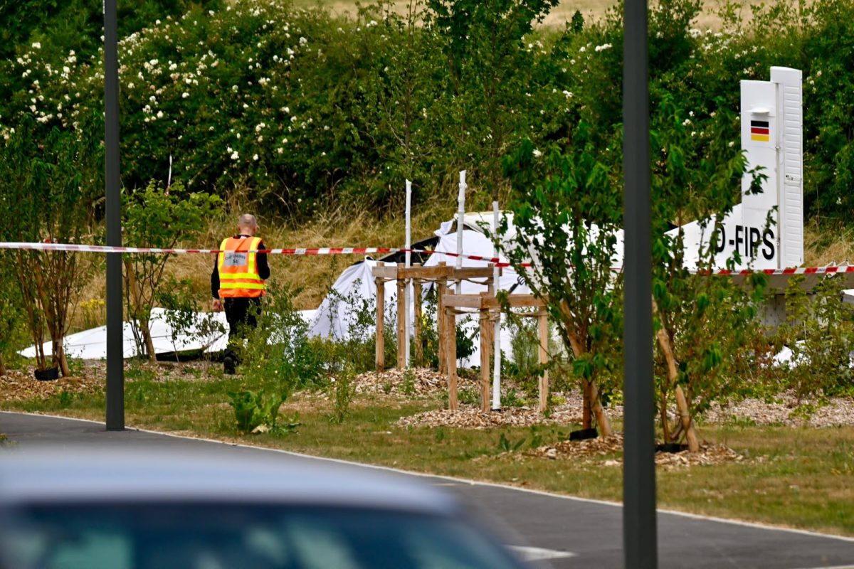 Το γερμανικής κατασκευής αεροσκάφος τύπου Pilatus κατέπεσε κάτω από αδιευκρίνιστες συνθήκες, με τη Γαλλία να θρηνεί τουλάχιστον 11 νεκρούς από τη σφοδρή πρόσκρουση.