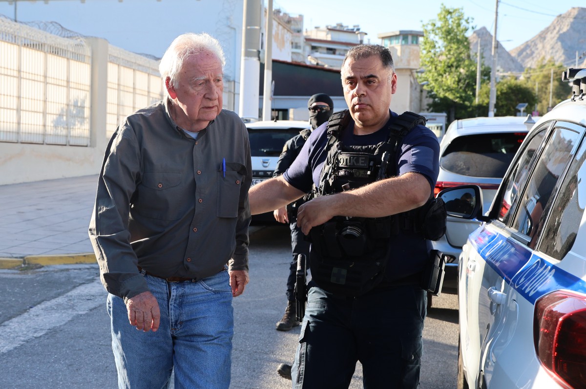 Το δικαστικό μπρα ντε φερ που έφερε τον Γιωτόπουλο ξανά πίσω από τα κάγκελα