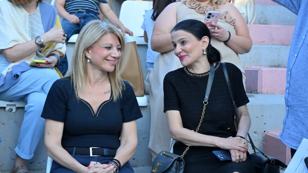 Μαρία Γρατσία: Η συνεργάτιδα της Καρυστιανού αμφισβήτησε τον όρο «γυναικοκτονία» και προκάλεσε αντιδράσεις