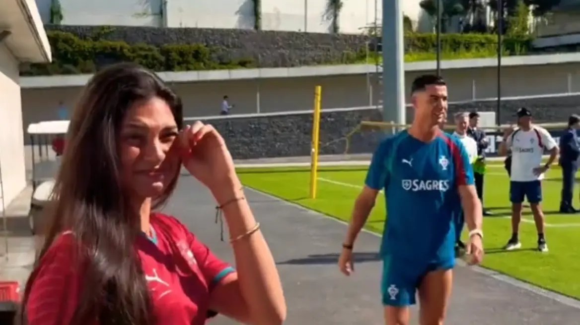 Μια συνάντηση γεμάτη δάκρυα χαράς: Η γνωστή influencer Σελίν Ντεπτ λύγισε από τη συγκίνηση όταν ο Κριστιάνο Ρονάλντο την πλησίασε κατά τη διάρκεια της προπόνησης.