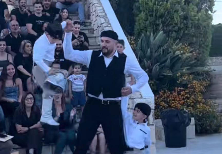 Φωτογραφία: Tik Tok/ laografikos_omilos_xnari