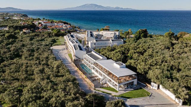 MB Group Hotels: Η νέα εποχή της premium φιλοξενίας στη Ζάκυνθο έχει χρώμα… bleu
