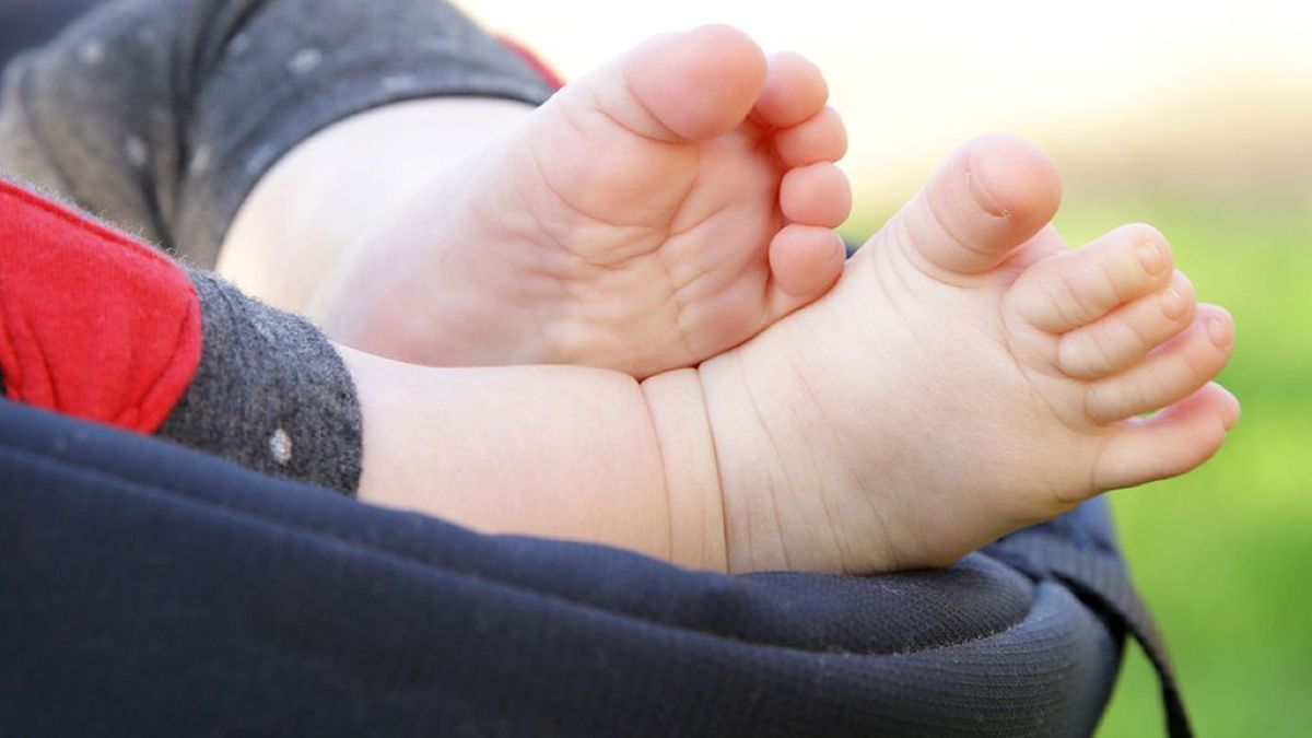 Σοκ και θλίψη: Βρέφος 3 μηνών βρέθηκε νεκρό μετά από απαγωγή