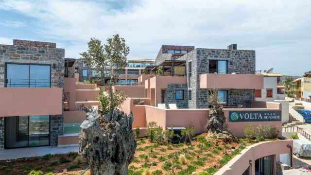 Volta Seaside Boutique Hotel: Η ανθρώπινη πλευρά της elegant φιλοξενίας