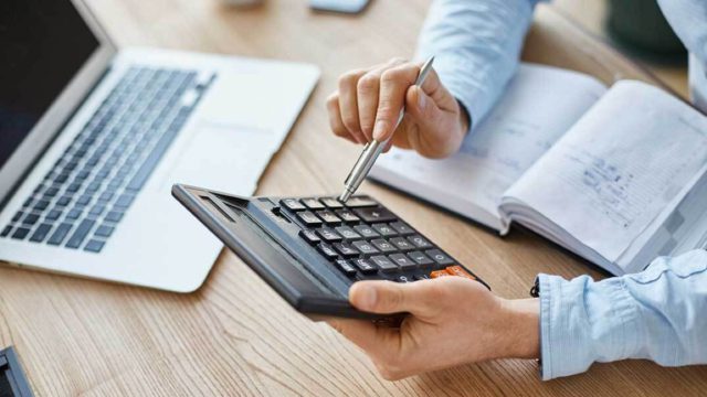 Έως 350 ευρώ περισσότερα κάθε μήνα: Ποιοι θα δουν άμεσα όφελος στους λογαριασμούς τους