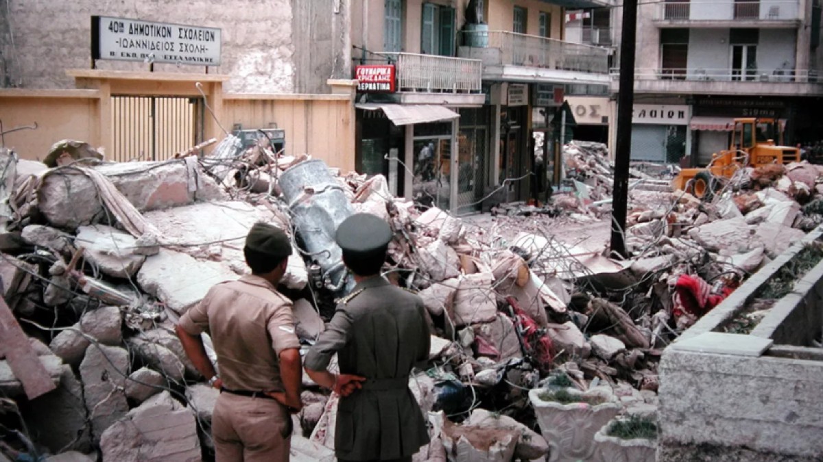 Σαν σήμερα η Θεσσαλονίκη βυθίστηκε στο χάος από τον καταστροφικό σεισμό