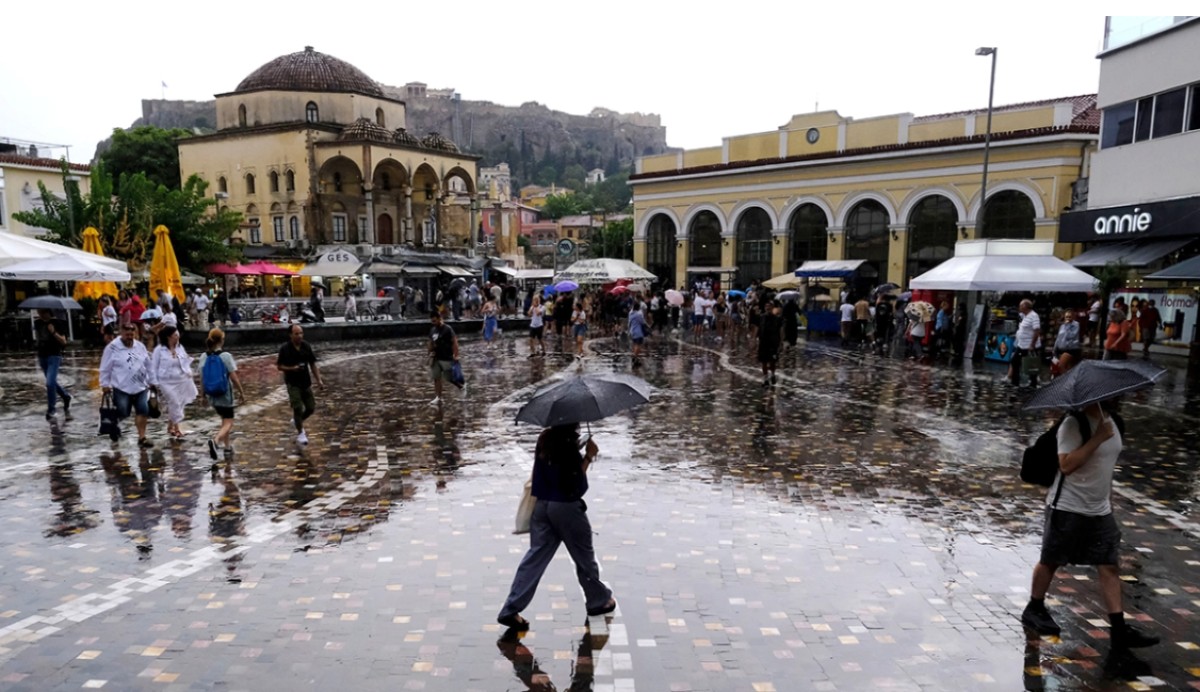 Καιρός 22/9: Έρχονται καταιγίδες και απότομη πτώση της θερμοκρασίας – Η πρόγνωση των Σούζη, Παπαβγούλη