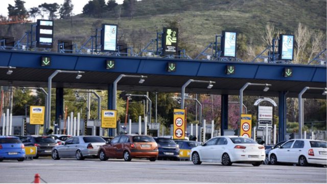 Τριήμερο Αγίου Πνεύματος: Ομαλή επιστροφή στην Αττική – Τι δείχνει η εικόνα στους δρόμους